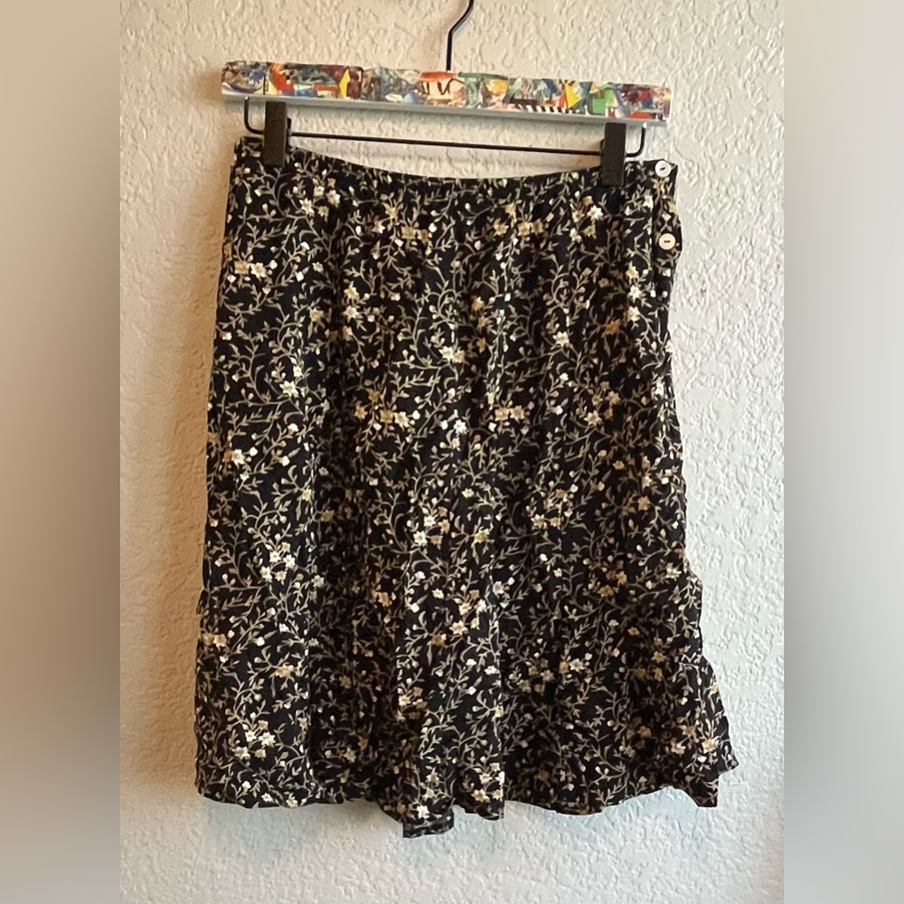 Vintage Liz Baker Floral Black and White Skirt